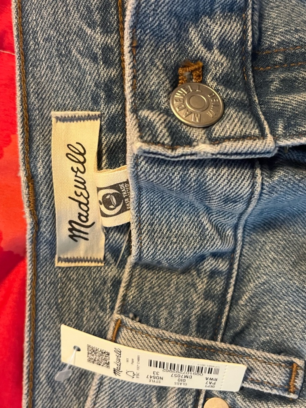 Madewell 90’s straight Blue Straight Leg Jeans with Distressed Knee - Picture 2 of 4